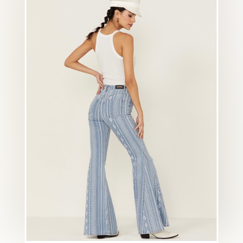 Shyanne Southwestern Print Flare Jeans